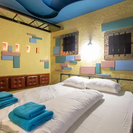 In Pub Kamera Klub Apatment-city Center Διαμέρισμα