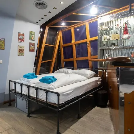 Apartmán In Pub Kamera Klub Apatment-city Center Lublaň