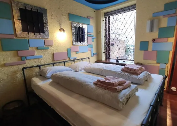 In Pub Kamera Klub Apatment-city Center