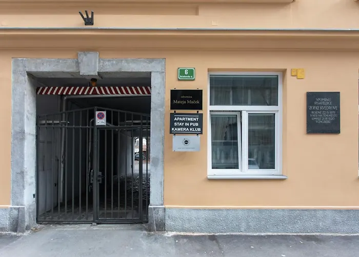 Apartman In Pub Kamera Klub Apatment-city Center Ljubljana