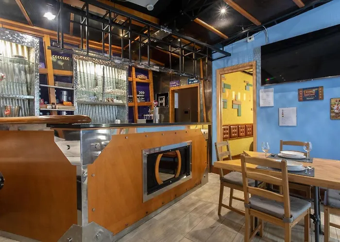 Apartman In Pub Kamera Klub Apatment-city Center *