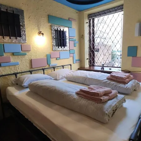 In Pub Kamera Klub Apatment-city Center