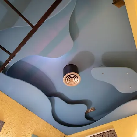 In Pub Kamera Klub Apatment-city Center Apartamento