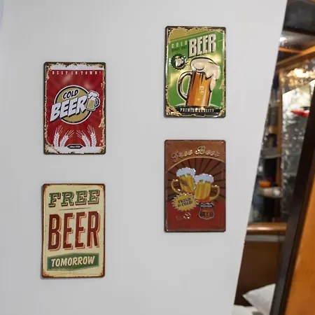 In Pub Kamera Klub Apatment-city Center Apartamento *